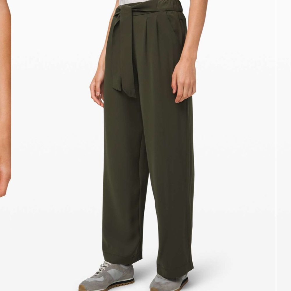Lululemon noir wide leg pants in dark olive